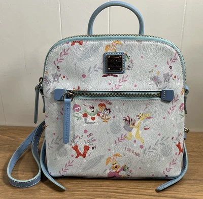 Mochila Dooney & Bourke Disney Reigning Rabbits pequena alça superior nova com etiquetas  - Imagem 1 de 4