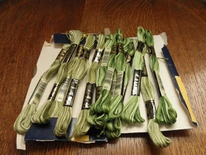 15 SKEINS DMC 6 STRAND EMBROIDERY COTTON, VARIEGATED GREENS FRANCE - Picture 1 of 7