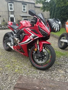 Honda Cbr 650r - Picture 1 of 3