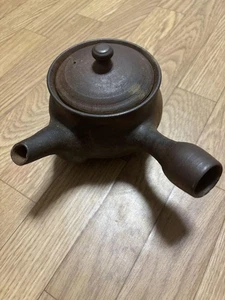 Bizen Ware Teapot - Picture 1 of 2