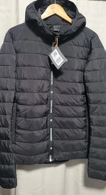 NUEVO CON ETIQUETAS - Chaqueta Didriksons Jonte Pequeña Repelente al Agua Acolchada Con Capucha Unisex Negra Foto 1 de 4