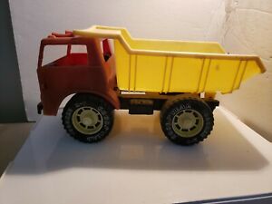Vintage GAY TOYS 12" plastic Dump Truck 620 brown/yellow  Goodyear Tracker 