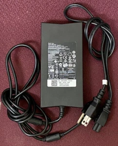 Dell DA130PE100 130W OEM AC Power Adapter Charger 19.5V 6.7A Insprion Vostro mor - Picture 1 of 5