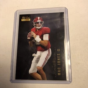 2021 Wild Card Matte Black Premier Mac Jones #MBC-3 - Imagen 1 de 2