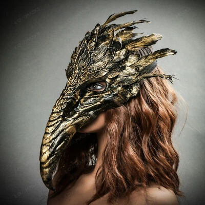 Máscara de Halloween DORADA Pájaro Nariz Curvada Pluma Plaga Doctor Mascarada Veneciana Foto 1 de 4