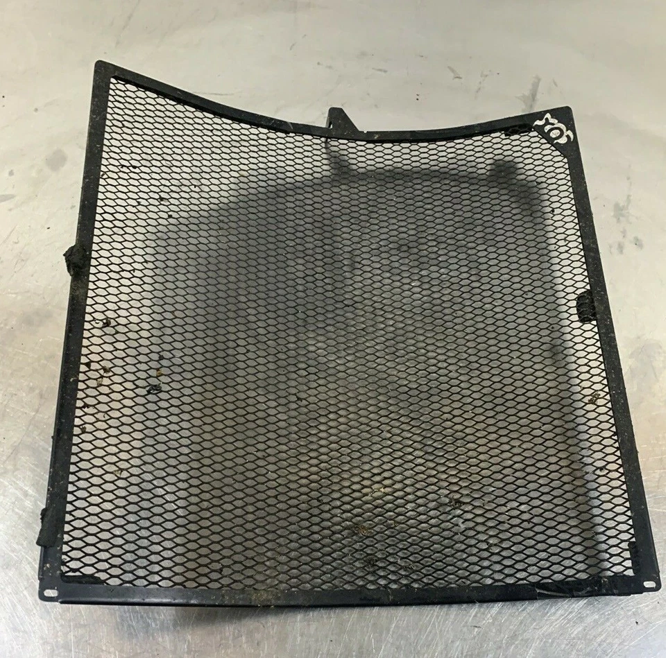 Kawasaki 2014 ZX-10R w/ABS Ninja 14 Cox Racing Radiator Guard - Image 1 of 4