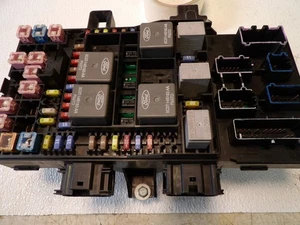 2007 Ford F-150 Fuse box, Lighting control unit, 7L3T-14A067-FA - Picture 1 of 8