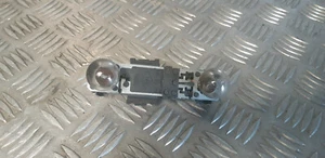 Platine porte ampoule arrière droit - Renault Laguna I (1) phase 1 - Bild 1 von 3