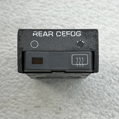 Chevy Blazer Suburban GMC Yukon 1988-1994 interruptor de desempañado trasero descongelación 15646349 OEM Foto 1 de 4