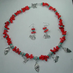 Conjunto de collar y pendientes de coral llamativo con conchas y dijes de pescado hechos a mano - Imagen 1 de 3