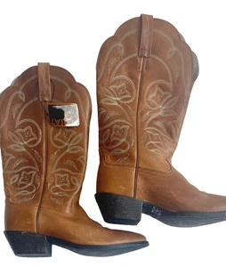 ARIAT braune Damenstiefel überbackenes Oberteil bestickte Details Größe 10M neu mit Etikett neu - Bild 1 von 4