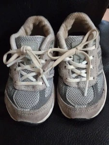 New Balance Toddler Size 5 990 V5 Casual Sneakers - Picture 1 of 6