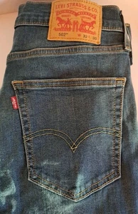 Herren Levis 502 Blau Jeans 32 x 30 Regular Tapered Medium Wash Denim  - Bild 1 von 5