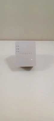 Netgear AV 200 XAV2001 Powerline Adapter Ethernet Port 200Mbps UK Plug - White - Image 1 of 4