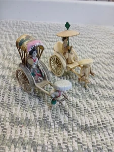 2- Figura de rickshaw Okimono tallada japonesa de colección 1 daño en la foto - Imagen 1 de 16