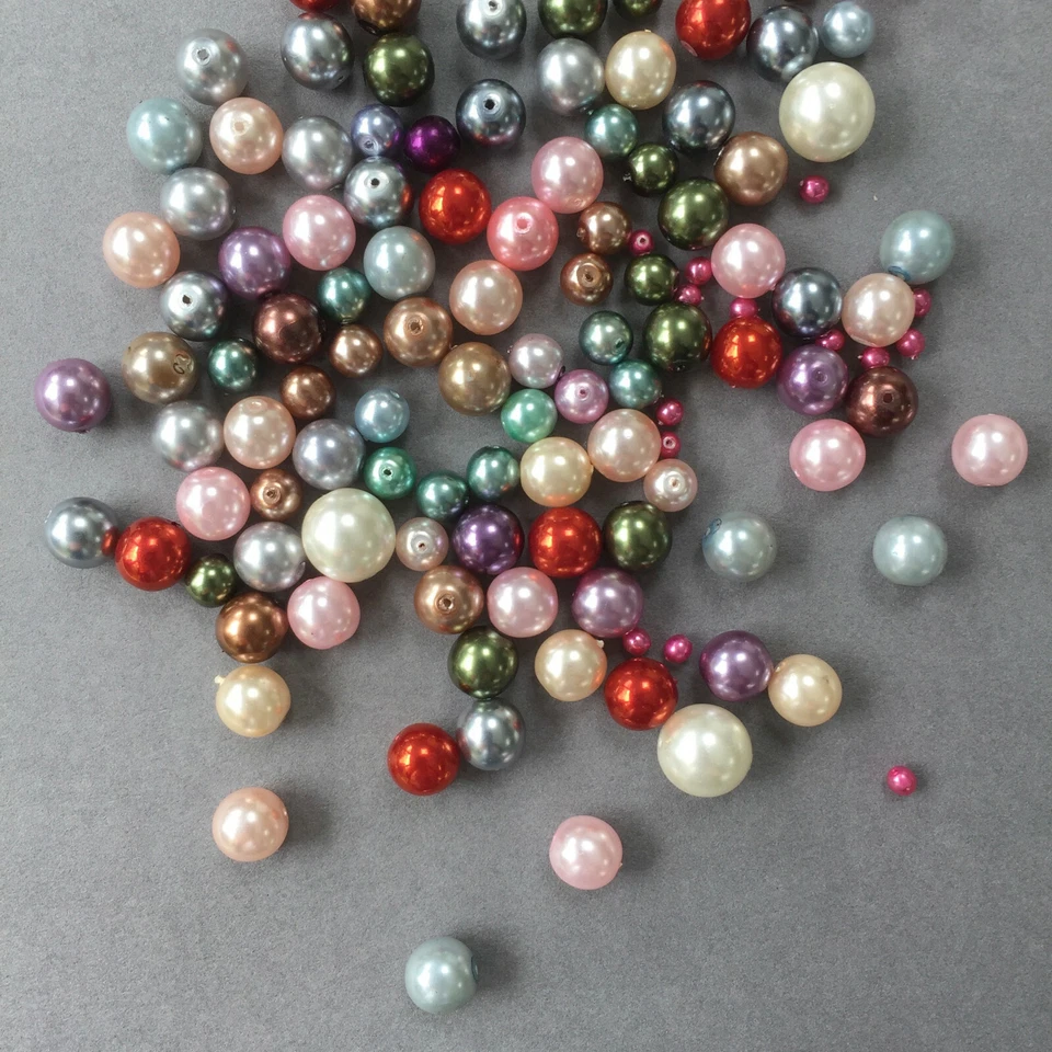 100 x Multicoloured Mix Czech Glass Pearl Beads.  Mix of sizes 5 - 10 mm. - Image 1 of 2