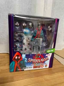 MEDICOM TOY MAFEX No.236 Spider-Man Miles Morales Renewal Version Figure - Picture 1 of 9
