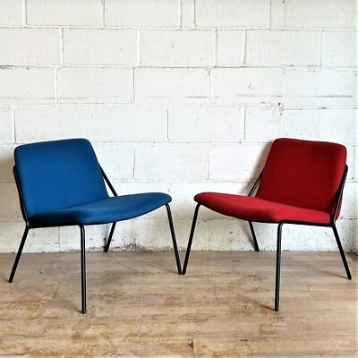 Pair of Workstories M.A.D Collection Sling Lounge Chairs Break Out Red Blue UK - Image 1 of 4