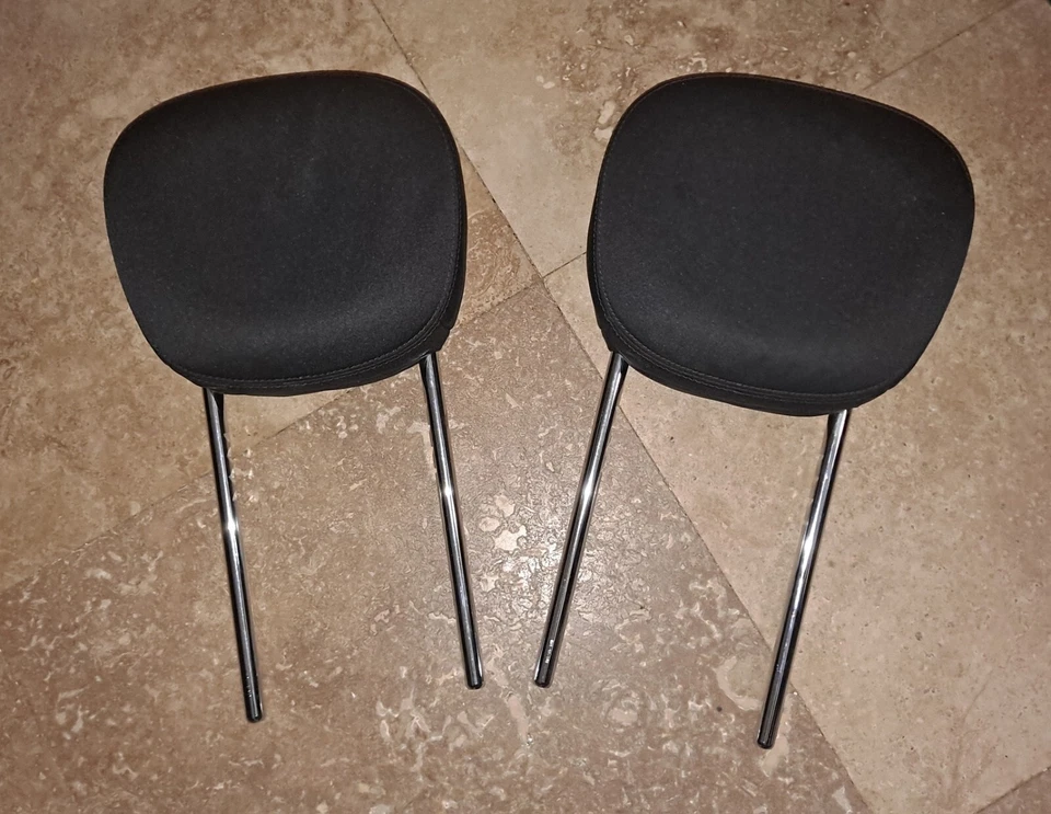 2014-2017 Fiat 500L Front Seat Cloth Head Rest Set of 2 Black 2015 2016 - Image 1 of 4
