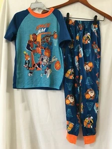 New Space Jam Boys Short Sleeve Top and Pants 2-Piece Pajama Set Size XS 4-5 - Picture 1 of 5