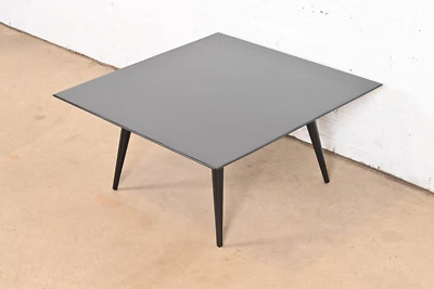 Mesa de centro cuadrada lacada negra Paul McCobb Planner Group, recién acabada Foto 1 de 4