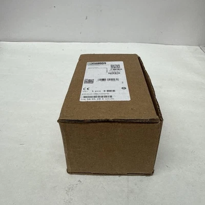 Phoenix Contact EM-DUO 120/15/SPD Rail Mounted Power Outlet, 56 01 28 3 *NEW* - Image 1 of 4