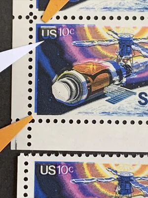 52485 US STAMPS #1529 10c Extra Line On Top “US” ++ Block Errors MNHOG Great EFO - Image 1 of 3