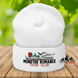 Gorra gorro tejida Monster Romance Fantasy Book Club para mujer - Imagen 1 de 18