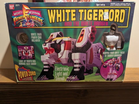 Bandai Power Rangers: White Tigerzord Action Figure And White Ranger Cover