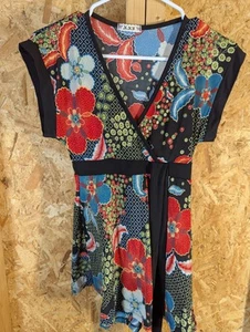 X X S Youth Small Polyester Dress - Picture 1 of 7