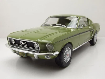 Ford Mustang Fastback GT 1968 Verde Chiaro Metallizzato Modellino 1:12 Norev - Immagine 1 di 4