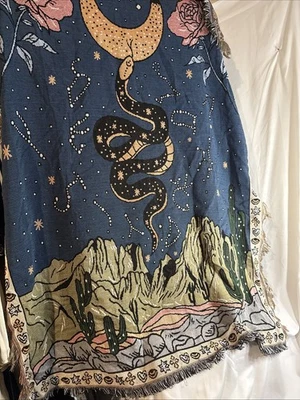 Tapiz tejido serpiente del desierto astrología cactus celestial místico Foto 1 de 4