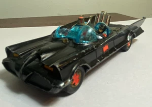1966 BATMOBILE CORGI 267 ORIGINAL CONDITION ORIGINAL BATMAN - UNRESTORED - Picture 1 of 11