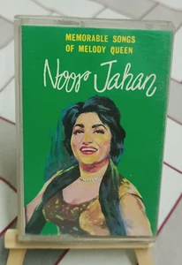 INDIA MEMORABLE SONGS & GAZALS AUDIO CASSETTES NOOR JAHAN FARIDA KHANAM LOT OF 2 - Picture 1 of 6