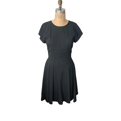 Vestido Colección BROOKS BROTHERS Rojo Vellón Lunares Suizos Negro Ajuste y Acampanado Foto 1 de 4