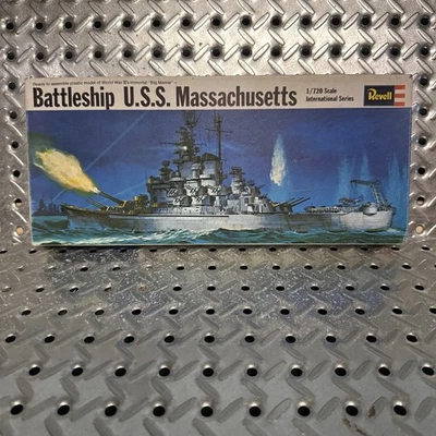 Battleship USS Massachusetts Revell H485 1/720 Scale 1969 Vintage Complete NIB - Image 1 of 4