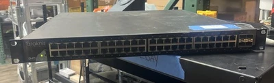 Araknis AN-210-SW-F-48-POE Gigabit Switch w/ Power Adaptor (used) - Image 1 of 3