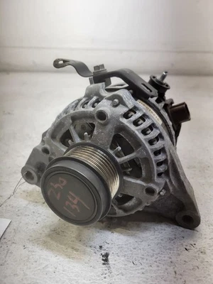 2015-2017 Toyota Camry 2.5L Alternator Generator 27060-0V170 - Image 1 of 4