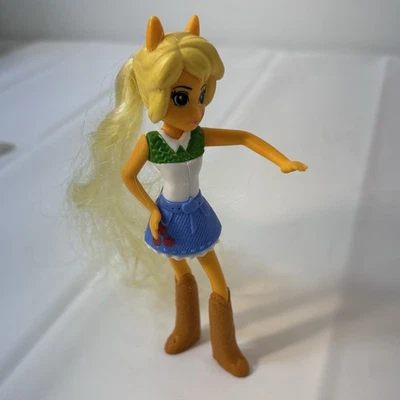 2015 Applejack 5.25" McDonald's Action Figure #6 My Little Pony Equestria Girls - Image 1 of 4