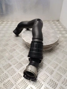 Jaguar XE Turbo to Intercooler Pipe Hose 2.0 Diesel 2015-2024 X760 GX73-6N650-AF - Picture 1 of 5