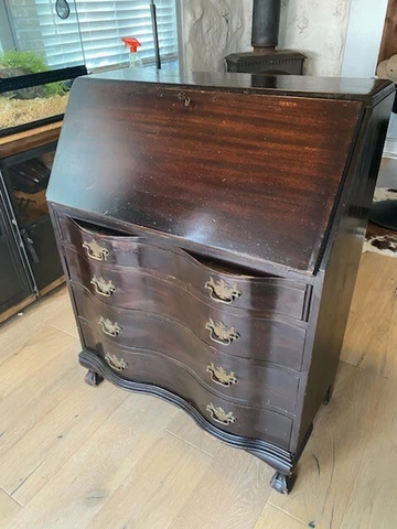 Antique Mohagany Governor Winthrop Drop Front Clawfoot Desk Cover