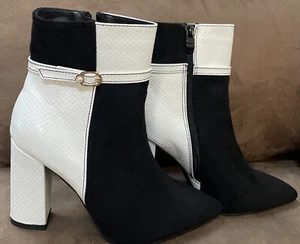 WOMANS ANKLE BOOTS SZ 7.5 TRENDY 4” HEELS BLACK/WHITE SUPER CUTE!! - Picture 1 of 5