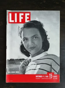 Life Magazine November 11, 1946 High School Model - Moslems Stone Nehru 824 - Picture 1 of 2