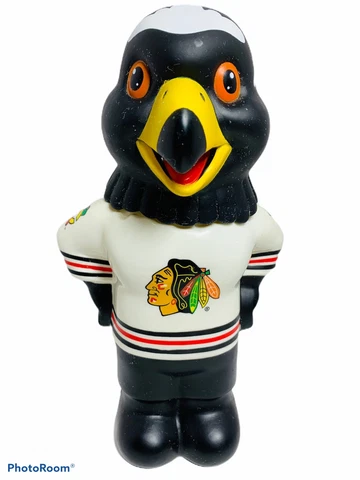 🔥 Chicago Blackhawks Tommy Mascot Plastic Souvenir Cup 2002 White Jersey Cover