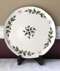 Vintage Festive Holly Porcelain Christmas Cake Plate, Nikko, Japan, 10 7/8” - Picture 1 of 6