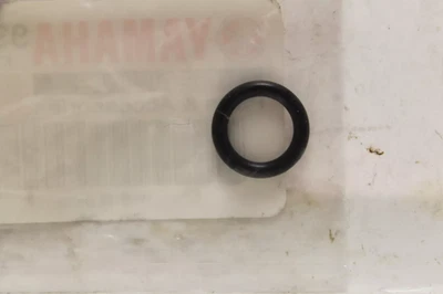 Yamaha DT100 1979 (YB68) NOS OEM EMBRAGUE PALANCA DE EMPUJE JUNTA TÓRICA 93210-10096 Foto 1 de 4