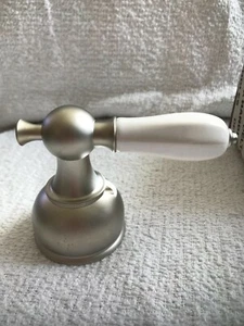 Delta H512NN Traditional Pearl Nickel Lever Faucet Handle - Picture 1 of 4