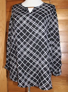 Women's CHRISTOPHER & BANKS rolled Tab sleeve Blouse Black/White SMALL - Picture 1 of 5