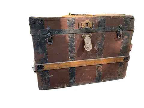 antique flat top steamer trunk circa 1900s Cover