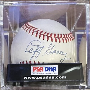 Rare Lefty Gomez Single Signed Baseball PSA GRADED 7.5 Hall of Fame  - Picture 1 of 2